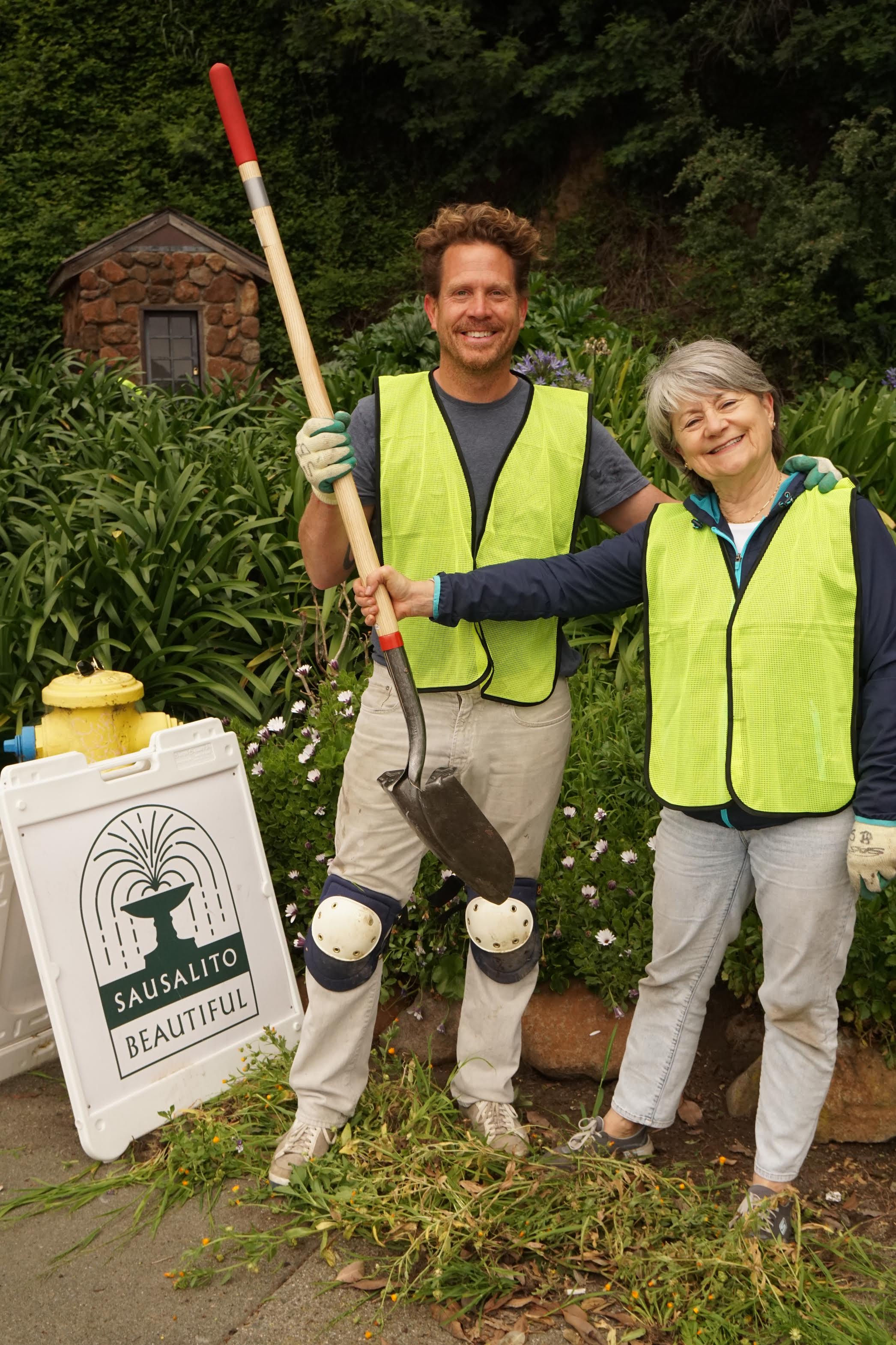 Green Thumbs Linda Lee Passes the Shovel